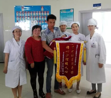 建水县人民医院首例行PICC置管术的新生早产儿出院了