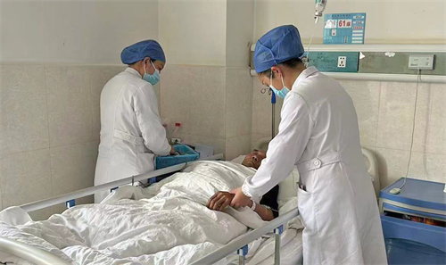 建水县人民医院神经血液内科护士获患者致谢